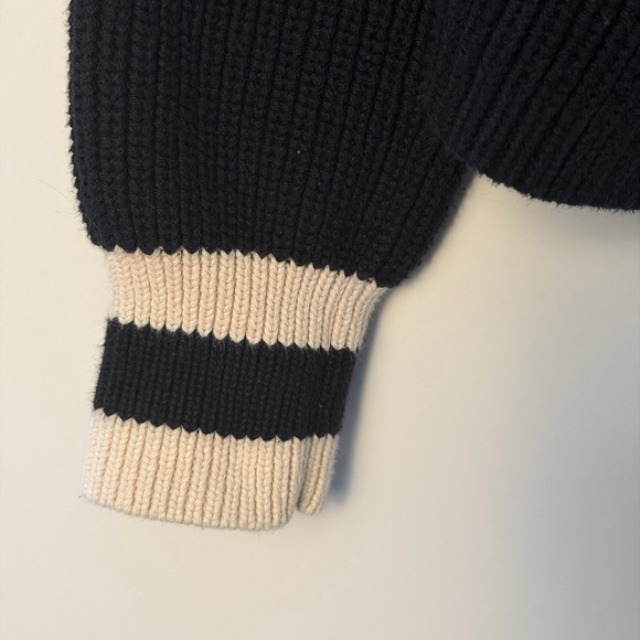 525 America Black & Cream Cropped Cardigan Sweater Size Small - Picture 11 of 16